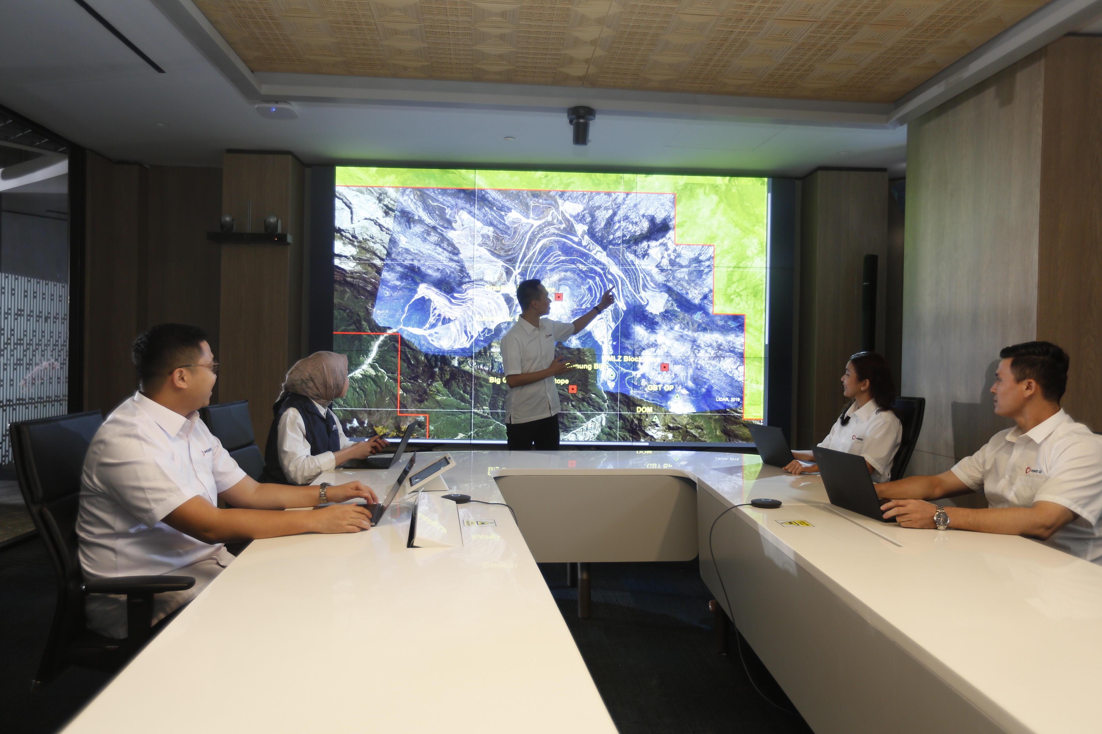 Pengumuman Prakualifikasi Pengadaan Jasa Konsultan Terkait Rencana Kerjasama Ataupun Kepemilikan Atas Perusahaan Pengelolaan Aset Tambang