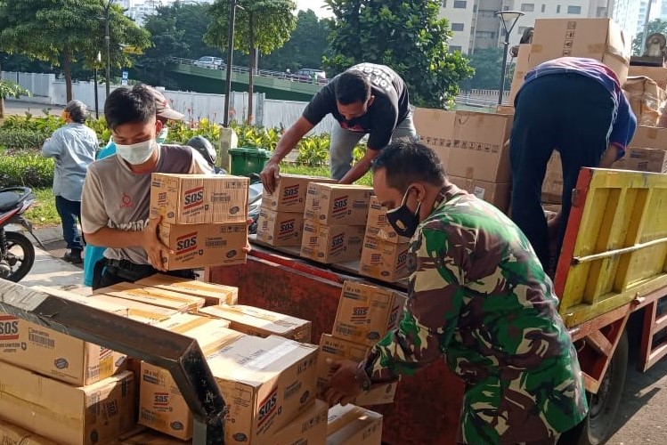 MIND ID Distribusi Ribuan Boks Vitamin Bagi Tenaga Kesehatan di Wisma Atlet
