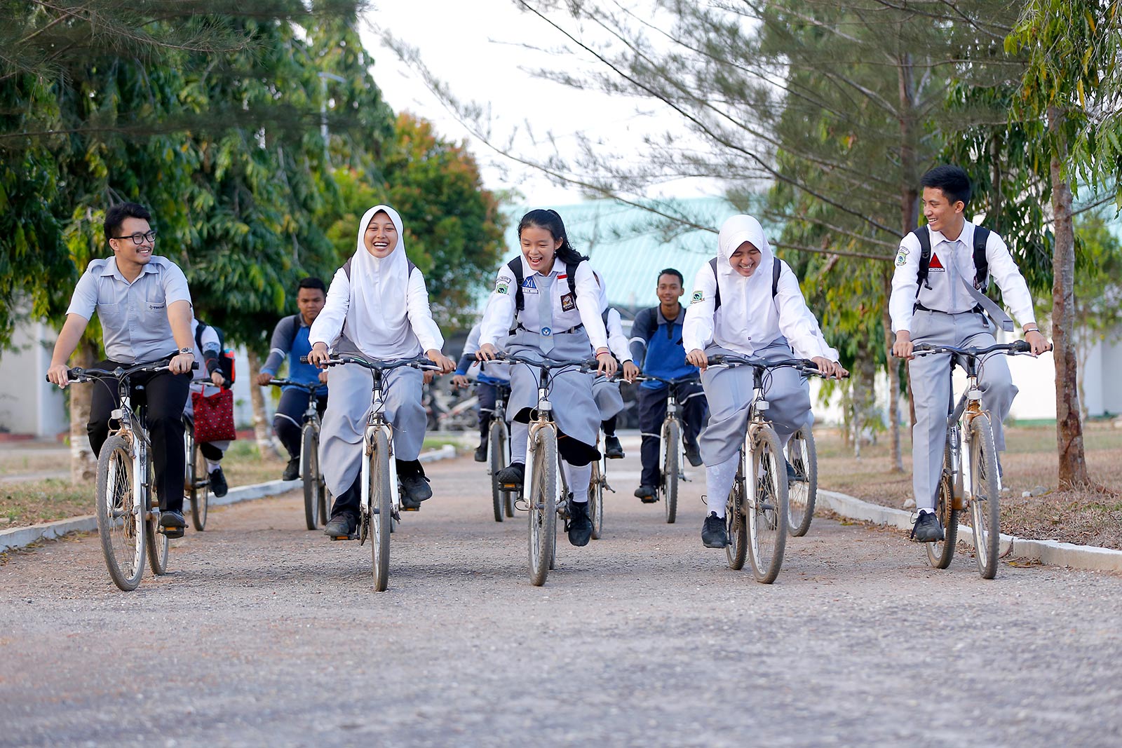 Peringati Hari Pendidikan Nasional, Grup MIND ID Dukung Merdeka Belajar